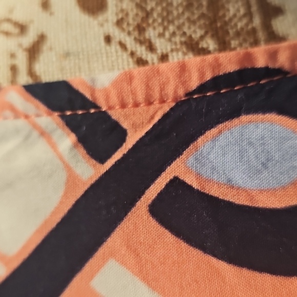 Crown and Ivy Chic Pink and Black Patterned Blouse - Picture 3 of 12